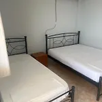 Séjour chez l'habitant Dhoma Plazhi Husi *