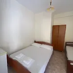 Dhoma Plazhi Husi * Borsh