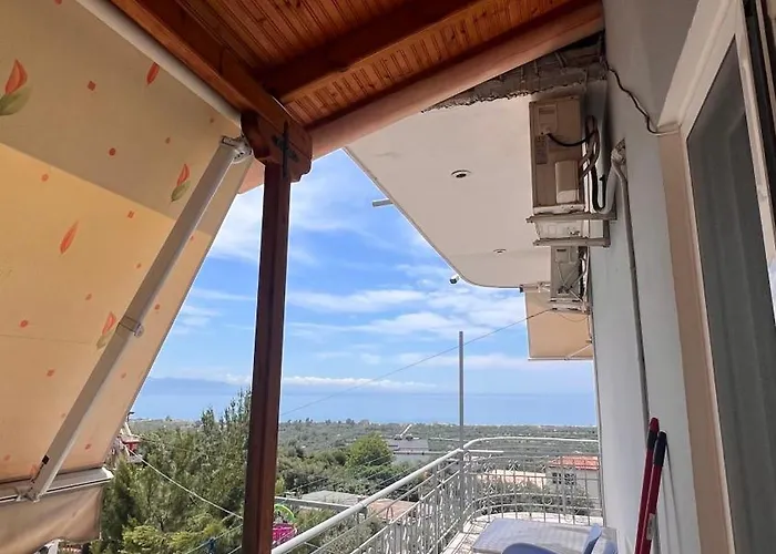 Dhoma Plazhi Husi Pansiyon Borş