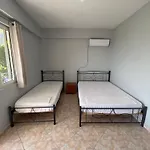 홈스테이 Dhoma Plazhi Husi
