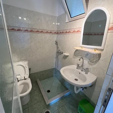 Privatunterkunft Dhoma Plazhi Husi Borsh