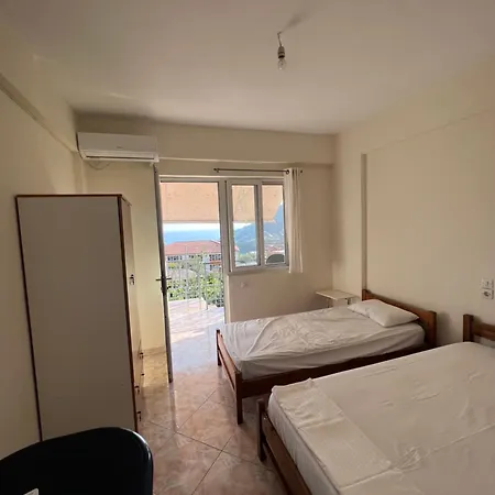 Privatunterkunft Dhoma Plazhi Husi