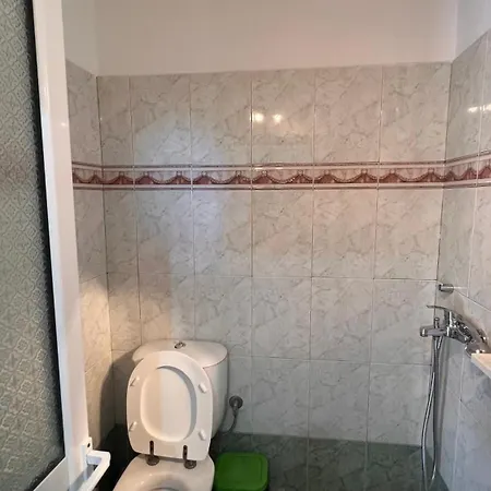 Privatunterkunft Dhoma Plazhi Husi